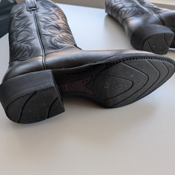 Ariat Heritage R Toe Western Boot - 9 EE (Wide) - Black Deertan - Picture 2 of 8